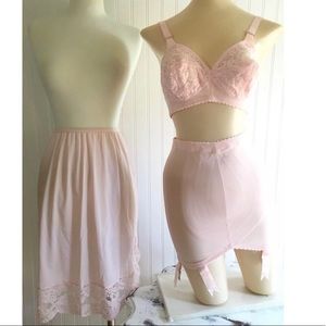 Vintage 1950/1960 3 piece lingerie set